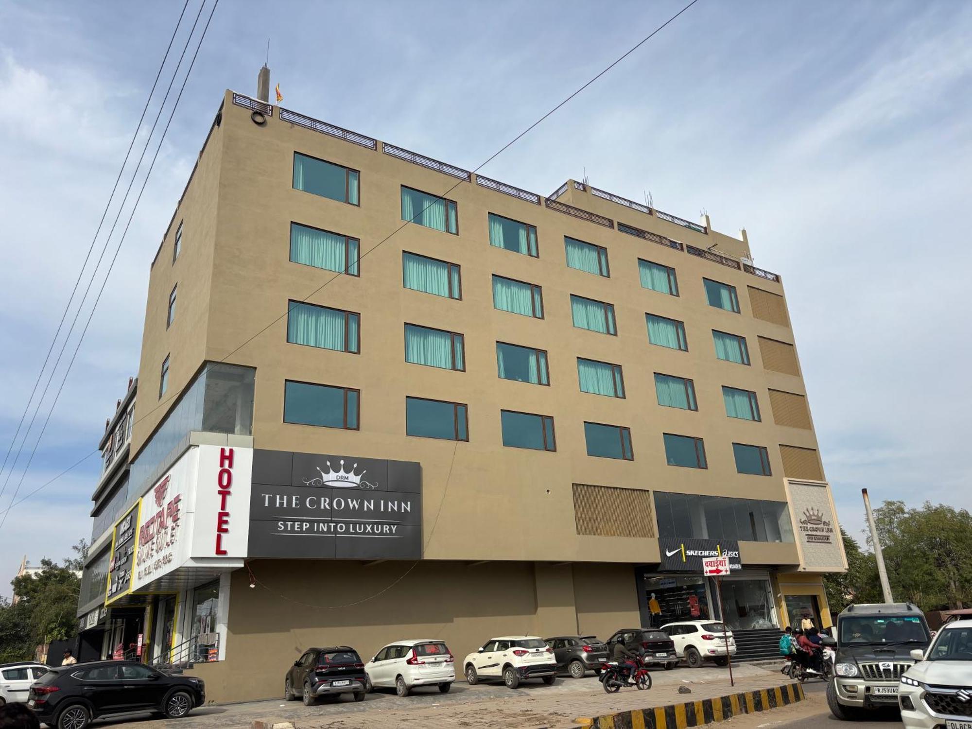 Jhunjhunu Hotel The Crown Inn מראה חיצוני תמונה