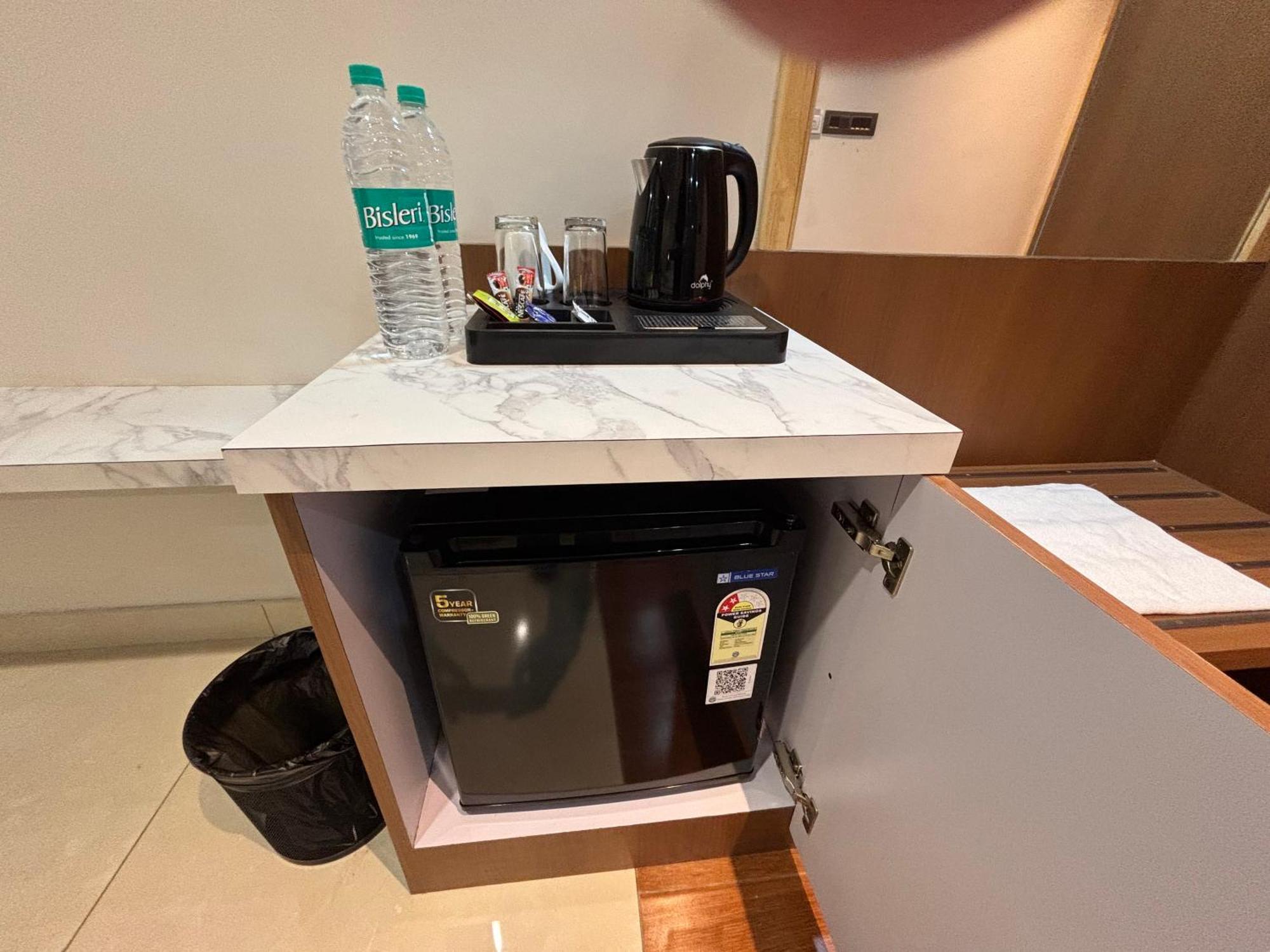 Jhunjhunu Hotel The Crown Inn מראה חיצוני תמונה